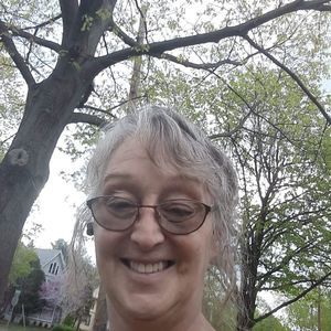 Meet your Posher, Renee